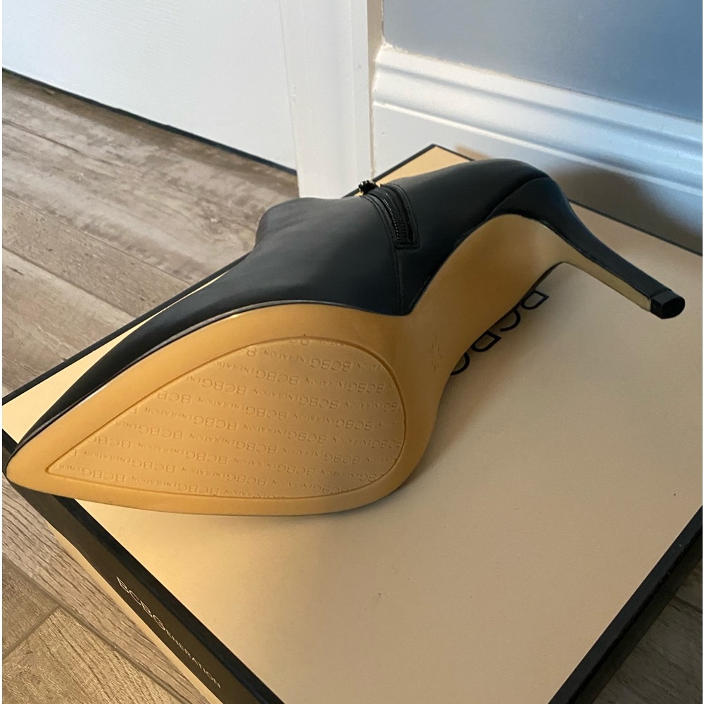 Size 9 bcbg hadix booties new never worn